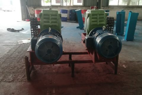 隧道台车行走系统