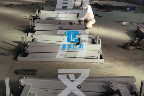 独立举升地埋式垃圾桶举升机构车间现场加工实拍